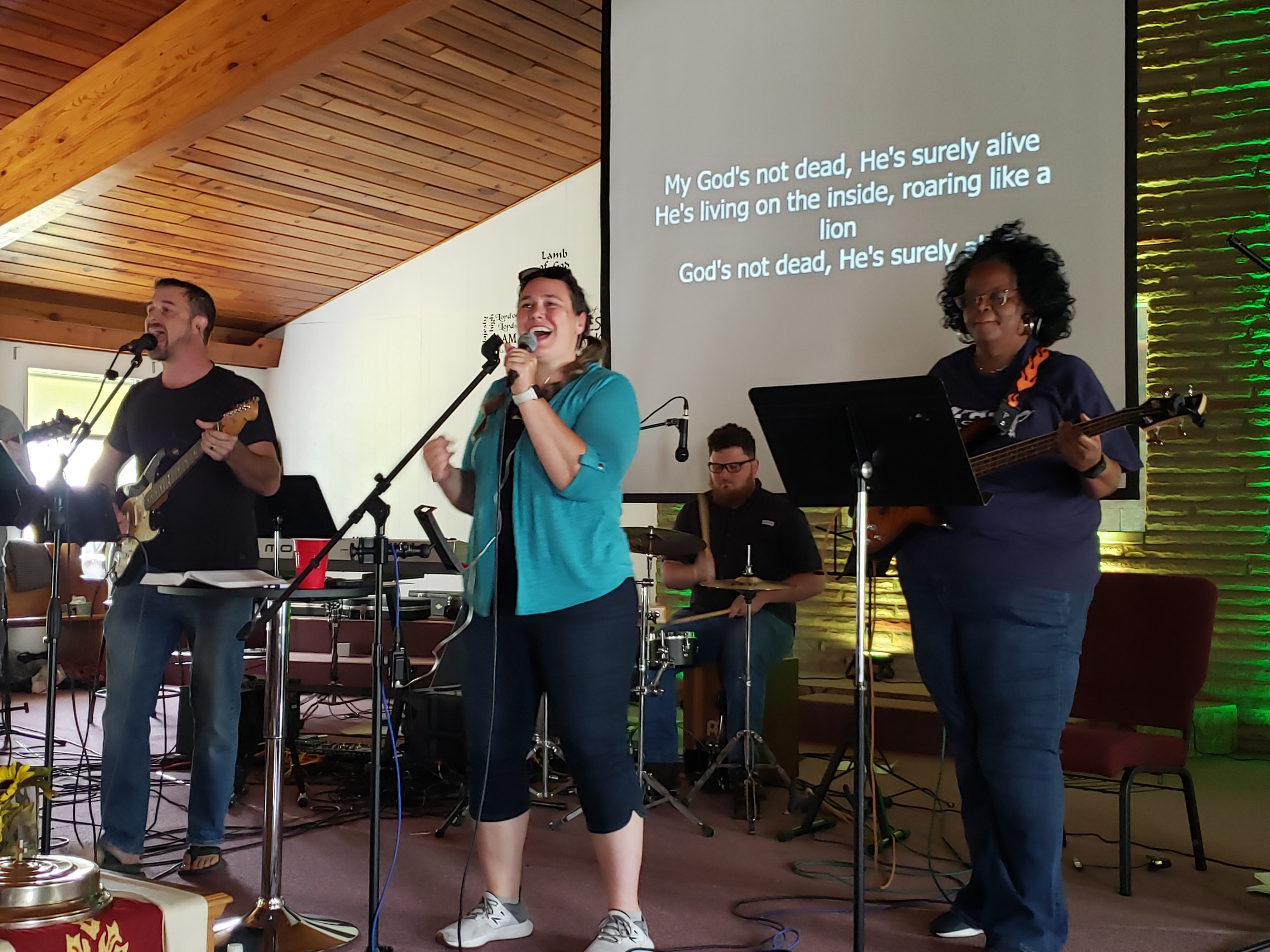 non denominational church